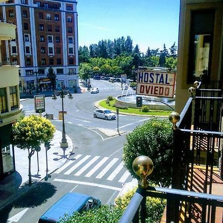 Hotel Hostal Oviedo León Exteriér fotografie