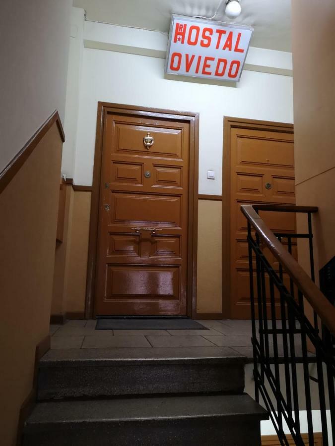 Hotel Hostal Oviedo León Exteriér fotografie